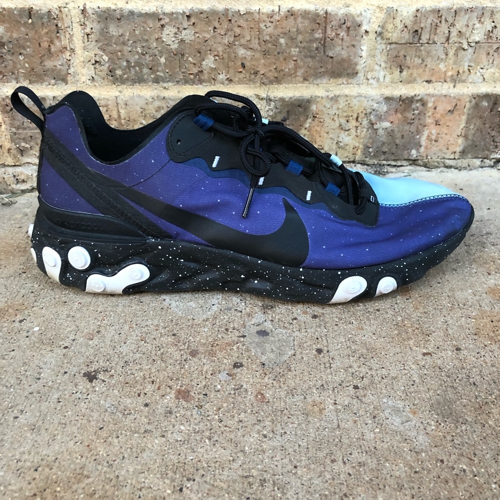 Nike React